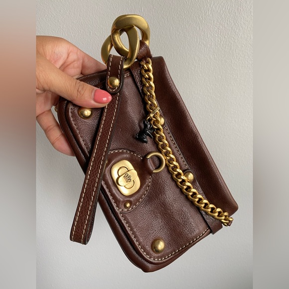 Juicy Couture Brown Leather Large Wristlet Mini Bag with Juicy Couture Dog Charm - Picture 2 of 10